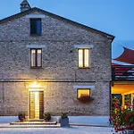 Casa Friano Bed and breakfast 3*