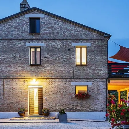 Casa Friano Bed & Breakfast 3*