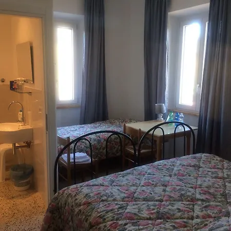 Alojamento de Acomodação e Pequeno-almoço Casa Friano