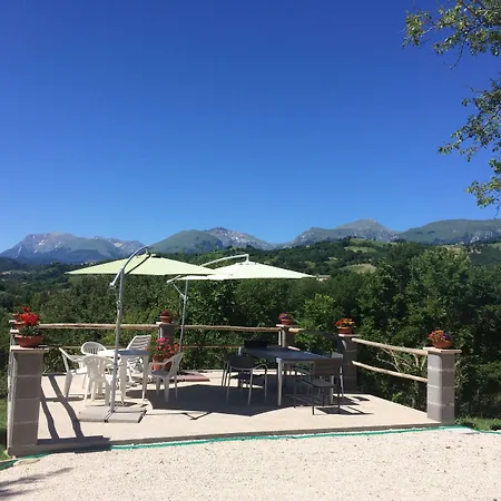 Casa Friano Amandola