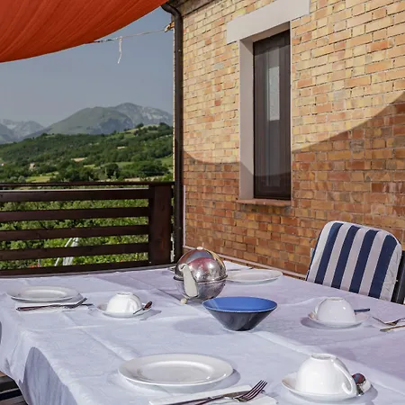 Casa Friano Amandola