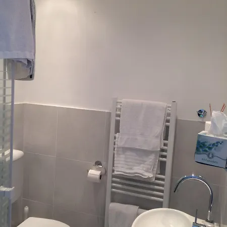 Casa Friano 住宿加早餐酒店 3*